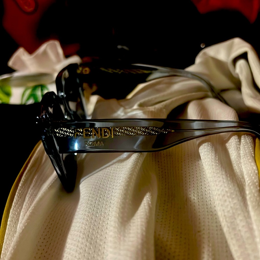Fendi fendi roma sunglasses love theses retail at 380 asking 235 or best offer